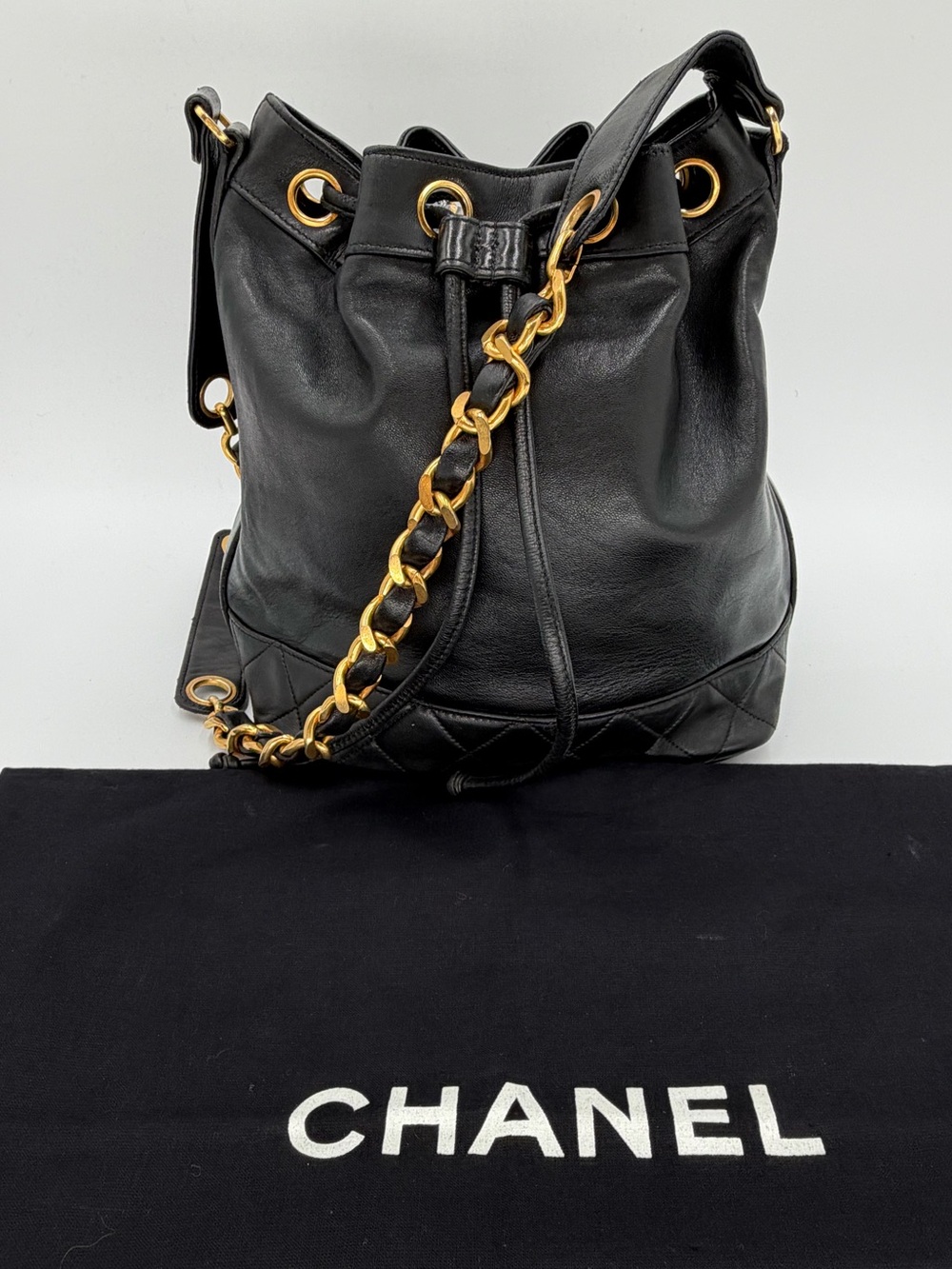 🖤💛CHANEL Black Lambskin Bucket Bag with Gold Chain W/Dust Bag and Entrupy COA
